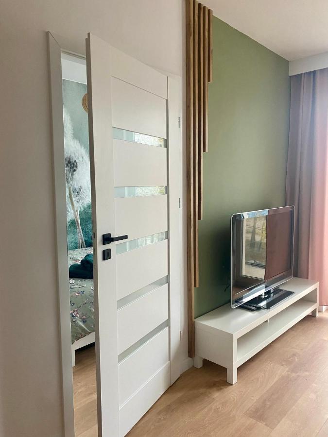 Airport Green Apartment Kl21 - Air Condition & Free Parking Βαρσοβία Εξωτερικό φωτογραφία